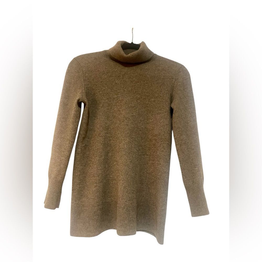 Katherine Kelly Cashmere Sweater